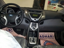 للبيع هونداي Elantra 2012