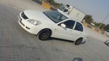 للبيع متسوبيشي Lancer 2011