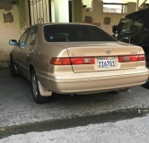 للبيع تويوتا camry 1998