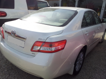 للبيع تويوتا camry 2011