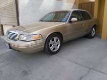 للبيع فورد Crown Victoria 1999