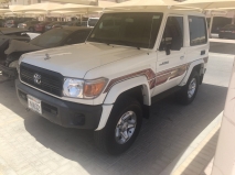 للبيع تويوتا Land Cruiser  2014