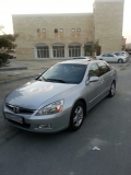 للبيع هوندا Accord 2006