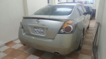 للبيع نيسان Altima 2009