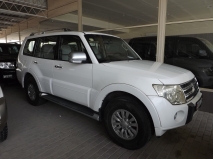 للبيع متسوبيشي Pajero 2011