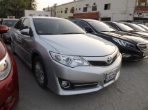 للبيع تويوتا camry 2013