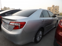 للبيع تويوتا camry 2013
