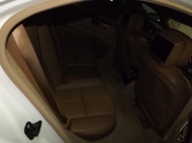 للبيع مرسيديس S class 2009