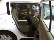 للبيع نيسان Tidda 2013