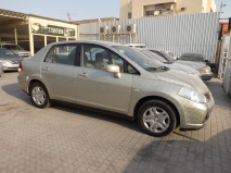 للبيع نيسان Tidda 2008
