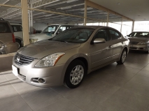 للبيع نيسان Altima 2011