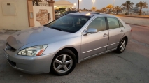 للبيع هوندا Accord 2005