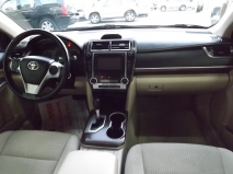 للبيع تويوتا camry 2013