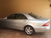 للبيع مرسيديس S class 2005