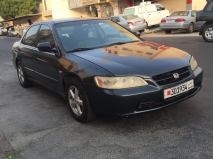 للبيع هوندا Accord 1998