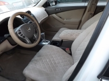 للبيع نيسان Altima 2010