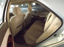 للبيع تويوتا camry 2005