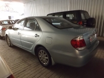 للبيع تويوتا camry 2005