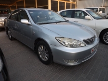 للبيع تويوتا camry 2006