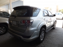 للبيع تويوتا Fortuner 2013