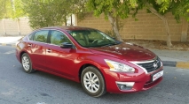 للبيع نيسان Altima 2013