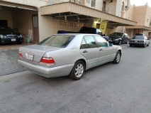 للبيع مرسيديس S class 1997