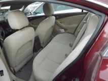 للبيع نيسان Altima 2010