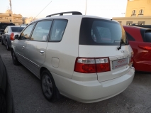 للبيع كيا Carens 2005