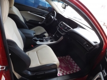 للبيع هوندا Accord 2014