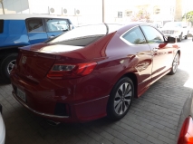 للبيع هوندا Accord 2014