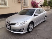 للبيع تويوتا camry 2013