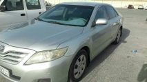 للبيع تويوتا camry 2010