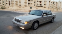 للبيع ميركوري Grand Marquis 2008