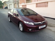 للبيع هوندا Civic 2012