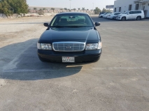 للبيع فورد Crown Victoria 2009