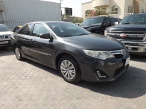 للبيع تويوتا camry 2013