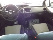 للبيع تويوتا Yaris 2013