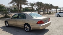 للبيع لكزس LS 2001