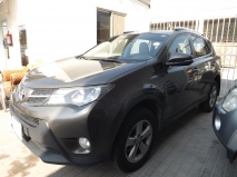 للبيع تويوتا RAV4 2013