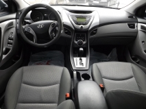 للبيع هونداي Elantra 2013