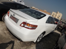 للبيع تويوتا camry 2011