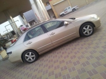 للبيع هوندا Accord 2005