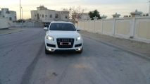 للبيع أودي Q7 2011