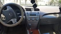 للبيع تويوتا camry 2010