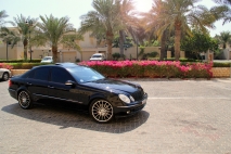 للبيع مرسيديس E class 2006