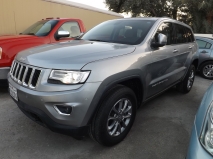 للبيع جيب Grand Cherokee 2015