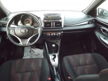 للبيع تويوتا Yaris 2015