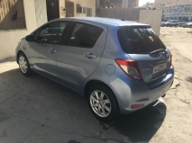 للبيع تويوتا Yaris 2012