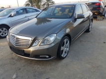 للبيع مرسيديس E class 2010