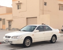 للبيع تويوتا camry 2001